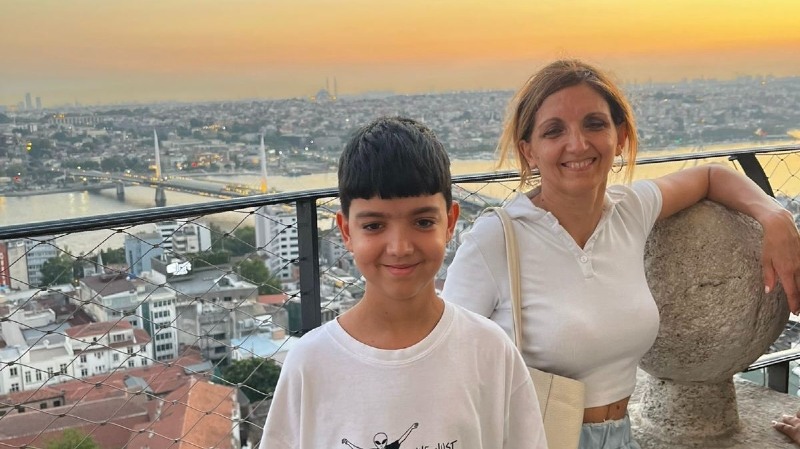 Dala deo svoje jetre kako bi spasila sina: Jelena je majka heroina iz Čačka, njen Marko nakon operacije u Turskoj sada se uspešno oporavlja