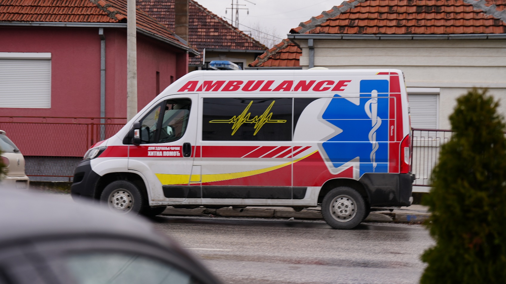 Užas u Čačku: Jezivo trostruko ubistvo u porodičnoj kući