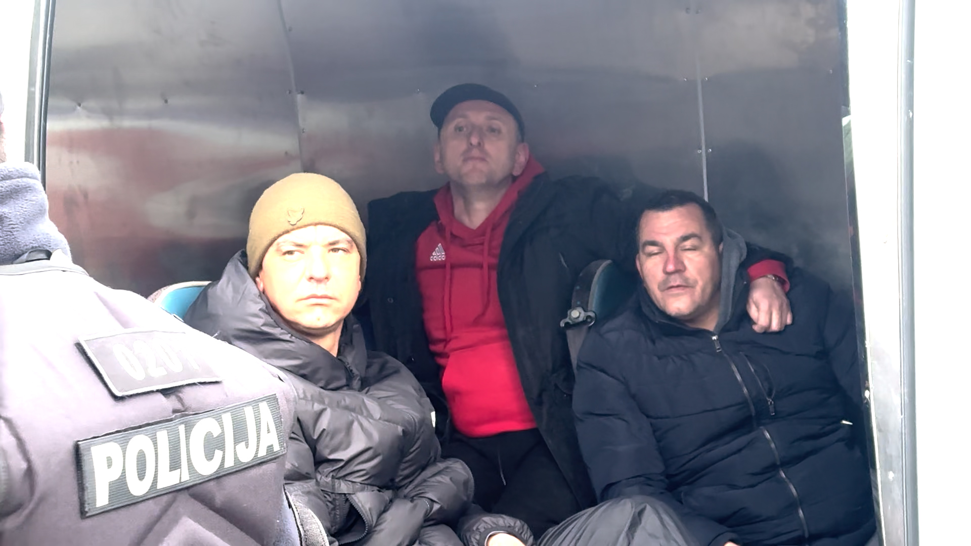 Osećaj izdaje i nemoći: Dramatične scene iz Botuna šire se regionom