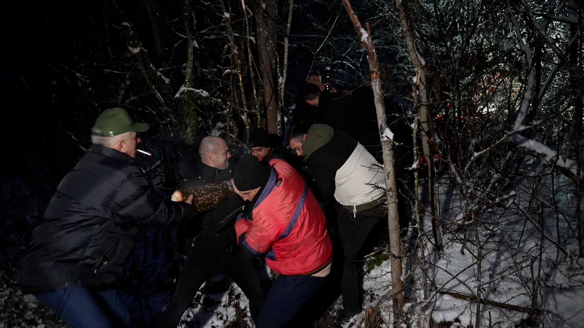 Prelepa praznična slika iz sela Gornja Trepča - deca se od malih nogu uče pravim vrednostima