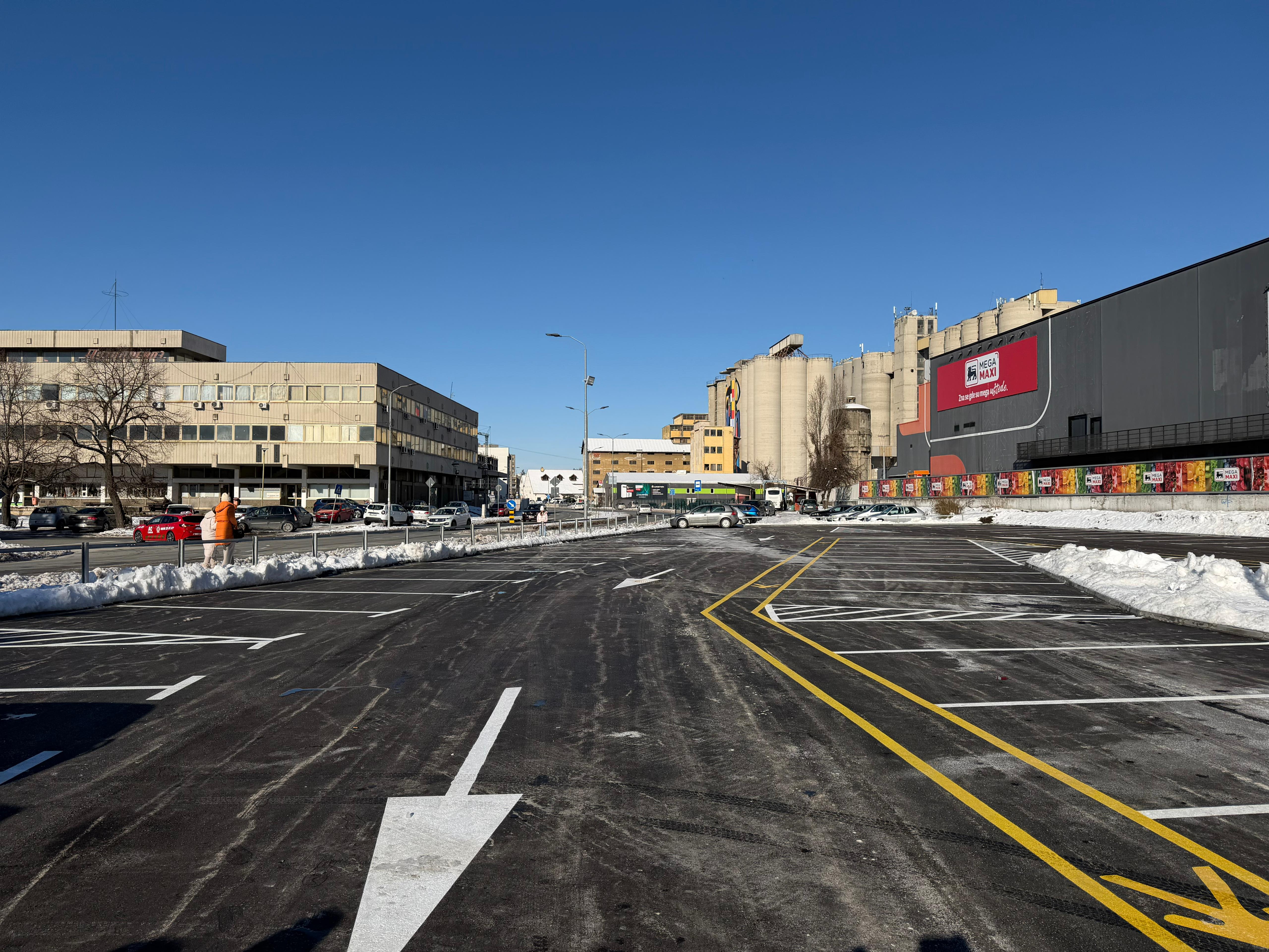 Otvoren novi parking kod Mega Maksija: 84 nova mesta za vozače u Čačku