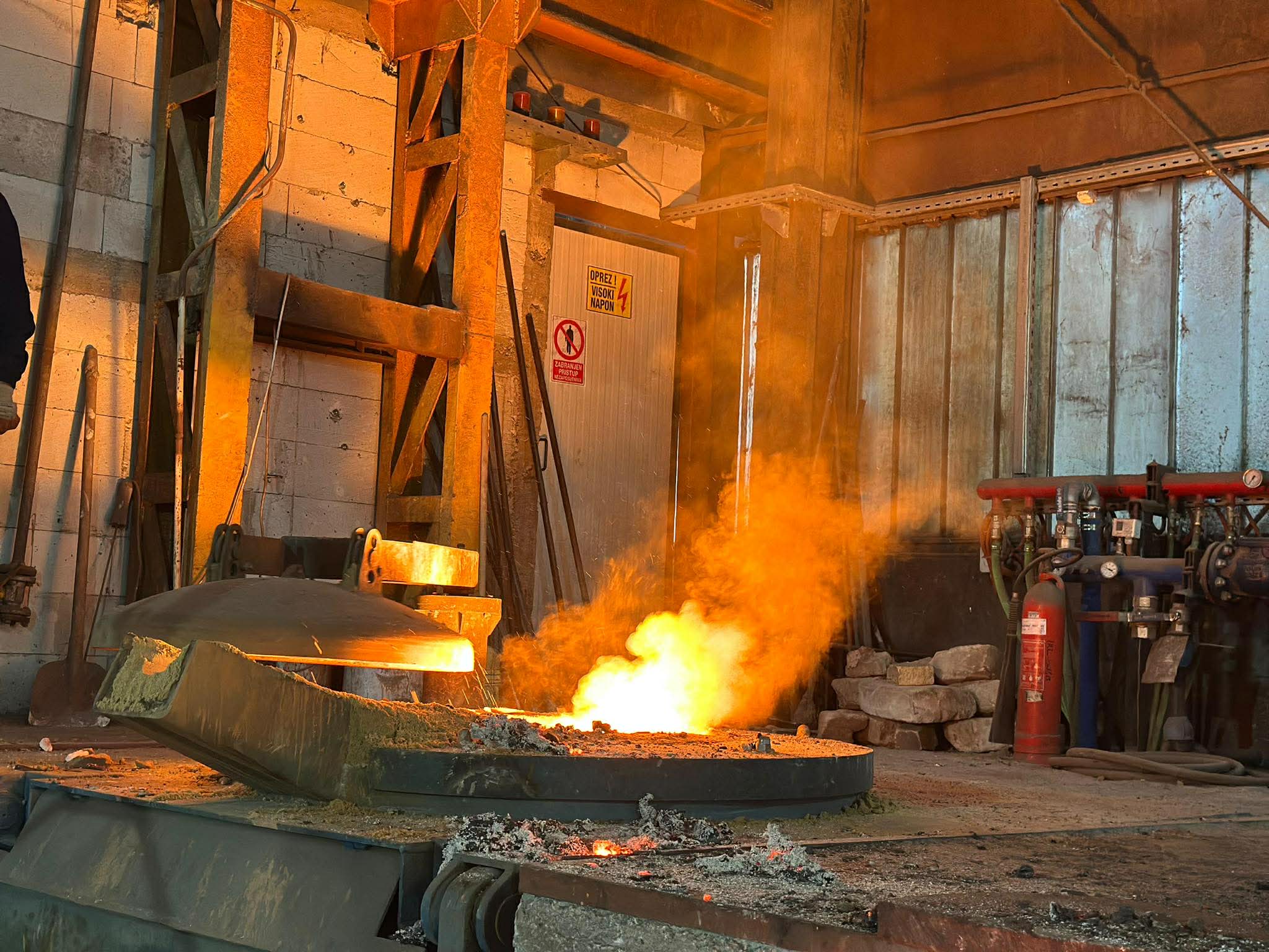 Ovo je najveća livnica u Srbiji, a nalazi se u Dragačevu: Zapošljava 160 ljudi, a nakon proširenja proizvodnje slede - nova radna mesta za meštane