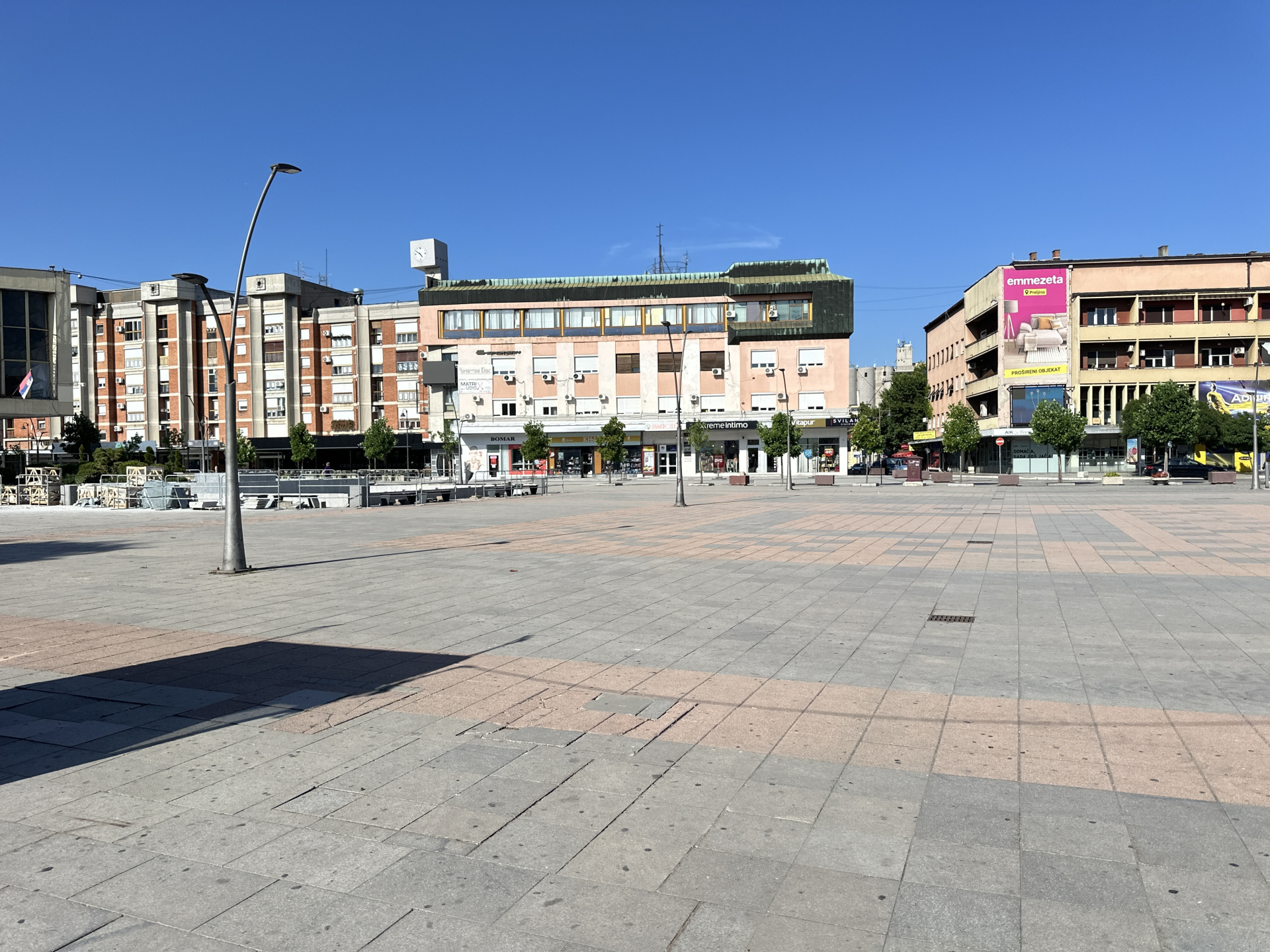 Preko 40.000 prijava za legalizaciju, Čačani veruju u državu: Šalteri radili i do ponoći kako bi svi građani stigli na red