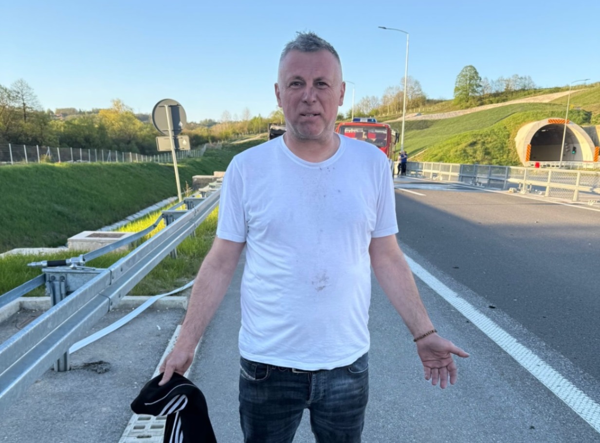 Herojski potez kod tunela Laz: Vladan razbio hidrant i spasao vozača i robu vrednu preko 130.000 evra
