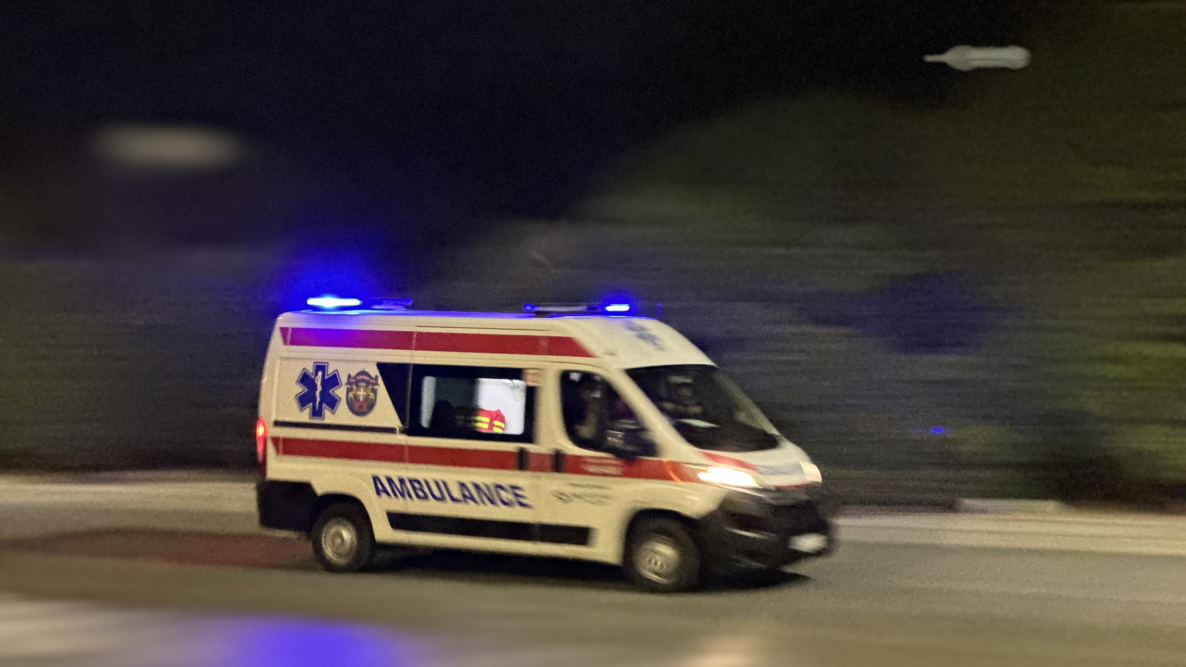 Heroji čačanske Hitne pomoći: Doktorka i babica porodile ženu tokom transporta